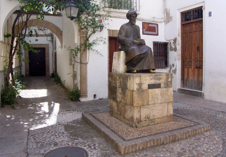 Visita guiada a pie por la ciudad de Córdoba 