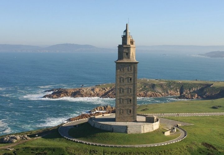 Salida hacia la Comunidad autónoma de Galicia y llegada a La Coruña