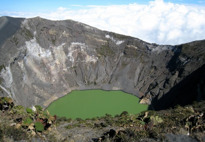 Discovery of Irazú Volcano and Orosi Valley
