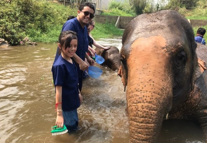 Experiencia maravillosa en el Santuario de Elefantes Baan Chang