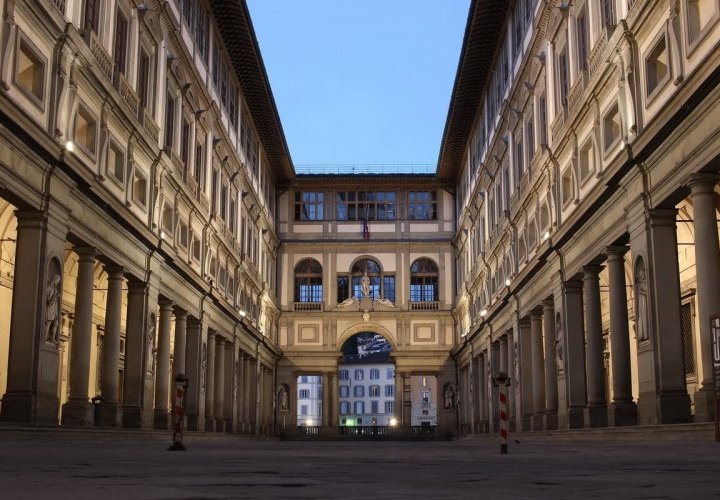 Tour en Vespa en Chiantishire et visite de la Galerie Uffizi 