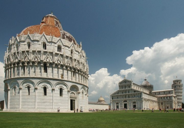 Discovery of the Leaning Tower in Pisa 