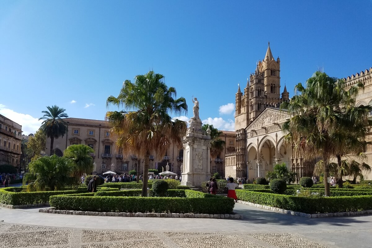 Sicily group tour from Catania to Palermo (6 days) Guided Tours