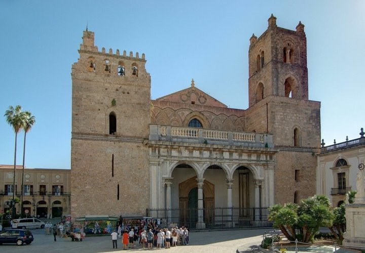 Discovery of Monreale and Palermo and tasting of local street food at Antica Focacceria San Francesco