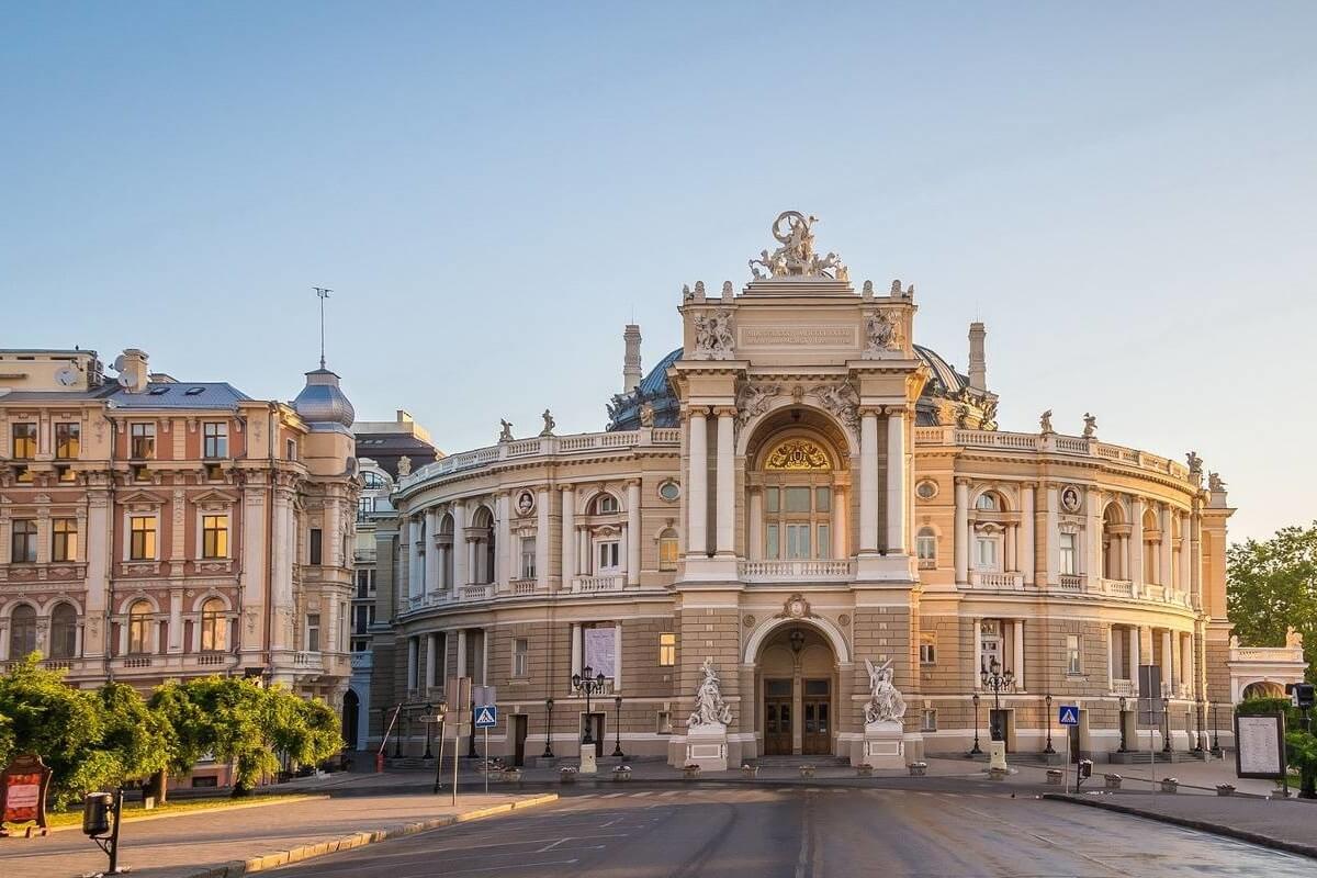 Moldova - Ukraine (Odessa) Vacation Package (9 days) – Guided Tours