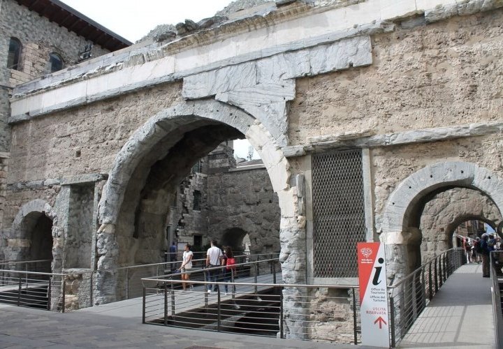 What to see in Aosta?