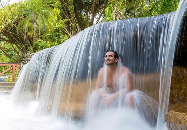 Hike in Arenal Volcano National Park and relaxing afternoon in the hot springs