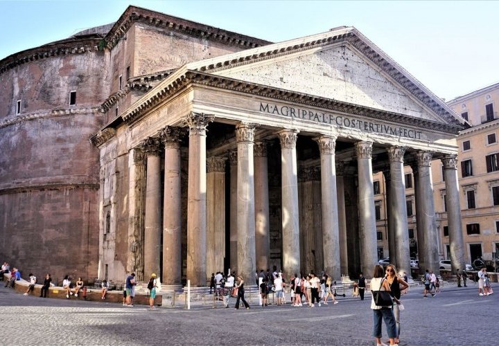 Guided tour in Rome - the capital of Italy