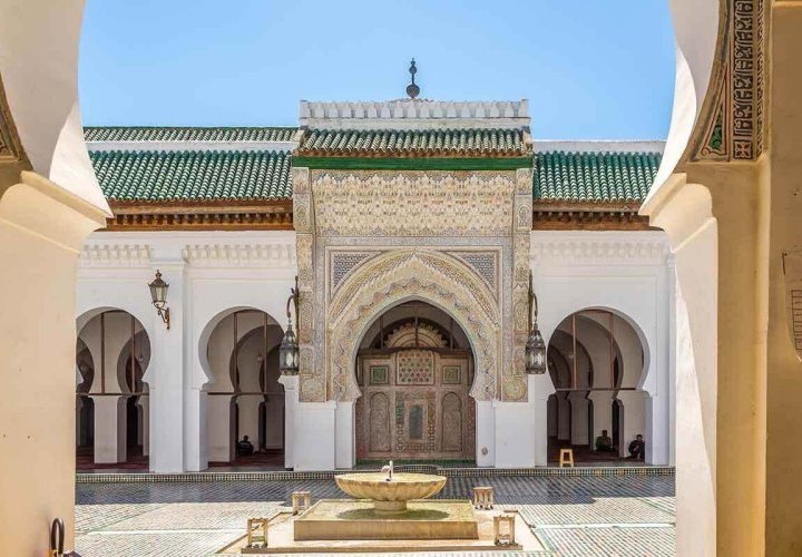 Guided tour of the city of Fez, the first imperial capital of Morocco