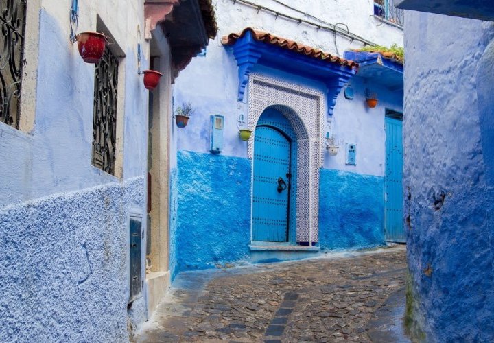 Discovery of Tetuan and Chaouen, the famous white and blue cities of Morocco