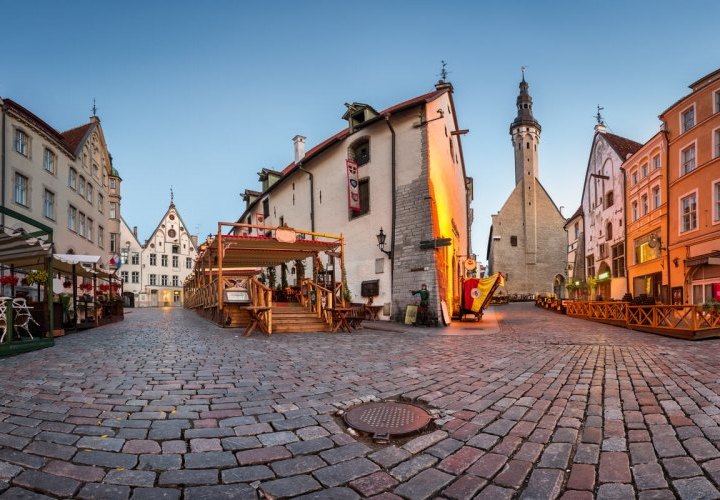 Guided tour of Tallinn, the capital of Estonia