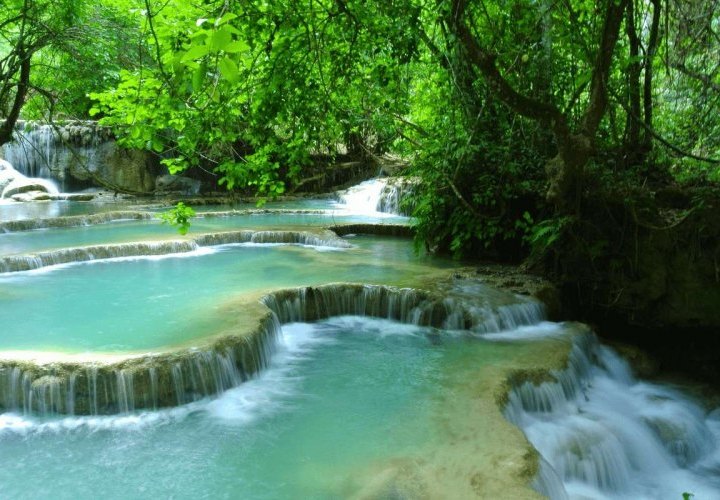 Discovery of Kuang Si Waterfall and Ban Phanom village