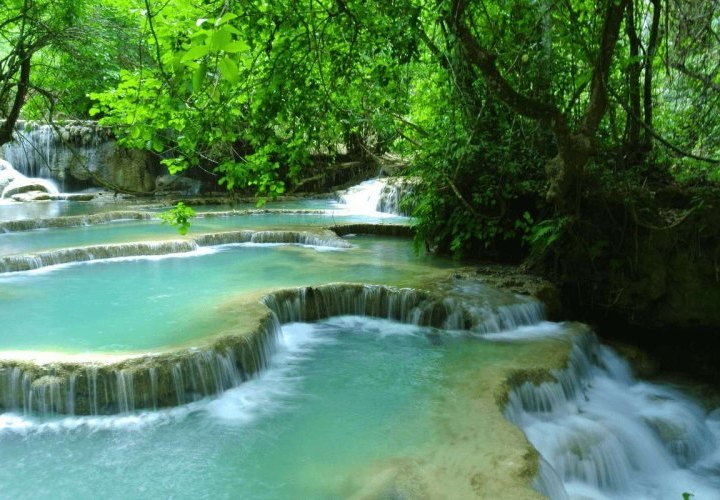 Discovery of the Kuang Si Waterfall and Ban Phanom village