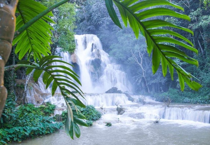 Discovery of the Kuang Si Waterfall and Ban Phanom village