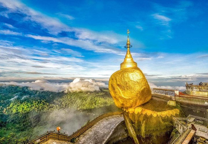 Discovery of the Kyaiktiyo Pagoda (Golden Rock), one of the most important Buddhist pilgrimage sites in Myanmar