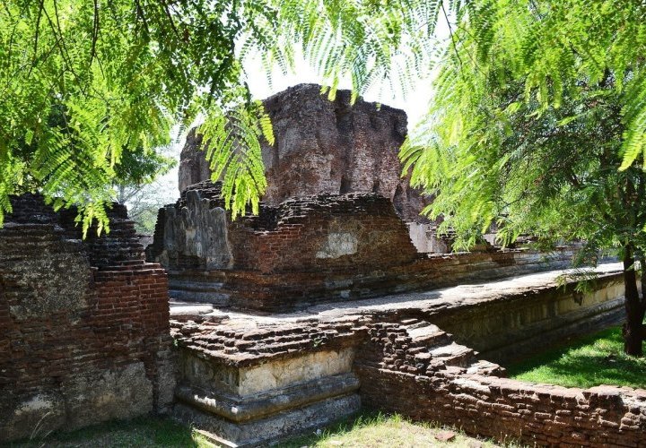 Visita a la Ciudad Antigua de Polonnaruwa declarada Patrimonio de la Humanidad por la UNESCO