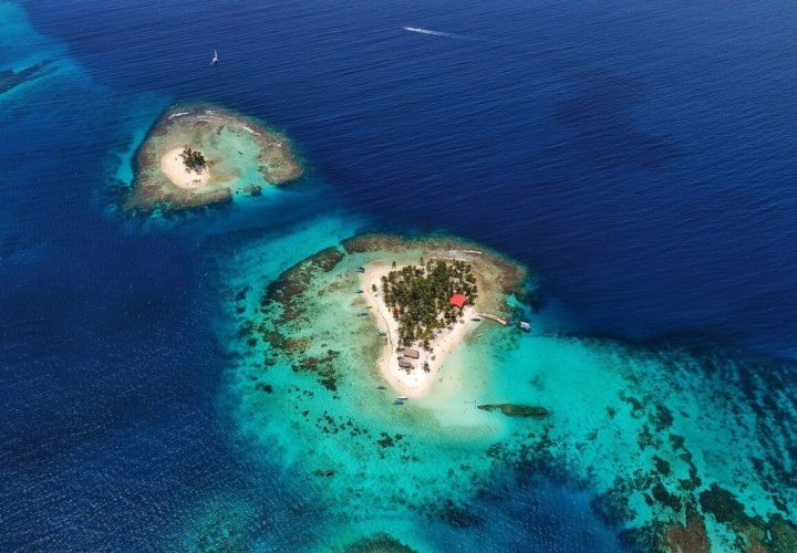 Discovery of Perro Chico Island, the most iconic island in the amazing San Blas archipelago