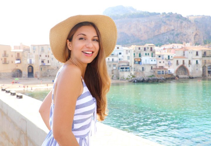 Walking tour in Catania and discovery of Cefalù