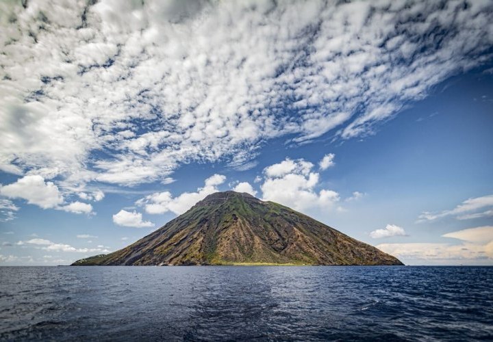 Découverte des îles de Basiluzzo et Stromboli (dimanche)