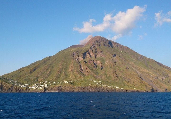 Découverte des îles de Basiluzzo et Stromboli (dimanche)