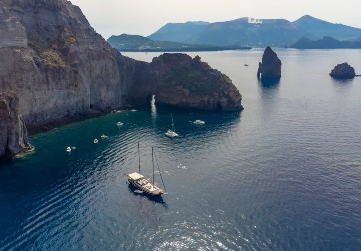 Une journée à Lipari - la plus grande des îles Éoliennes (mardi)