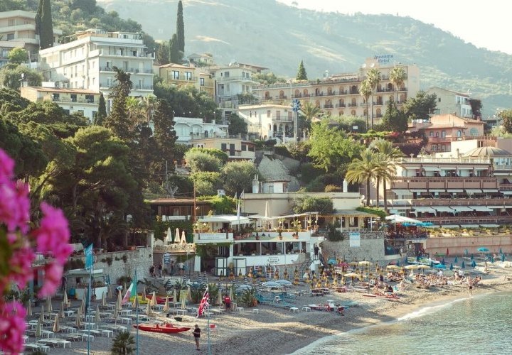 Hiking up Mount Etna, Europe’s most active volcano and visit of Taormina