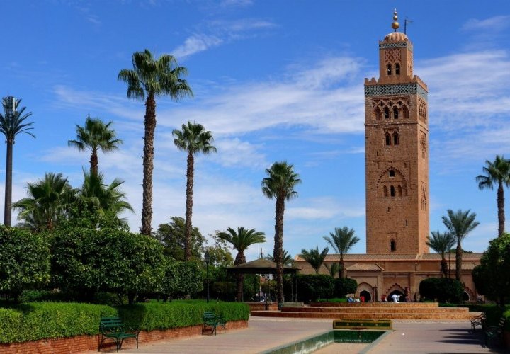 Visita Guiada por Marrakech, la ciudad con la segunda mezquita más alta del mundo