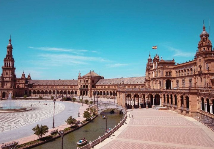 Discovery of Caceres city in Spain