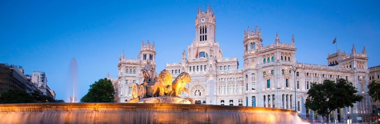 Viaje de Barcelona a Madrid por Zaragoza en España 