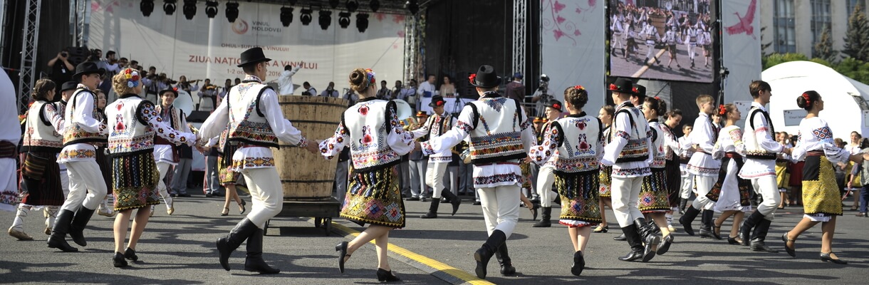 Voyage en Moldavie pendant le Festival du Vin (premier week-end d'octobre)